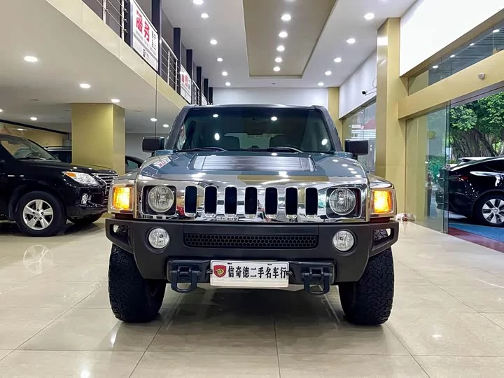 Hummer H3