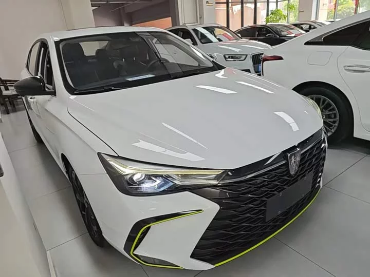 Roewe i5
