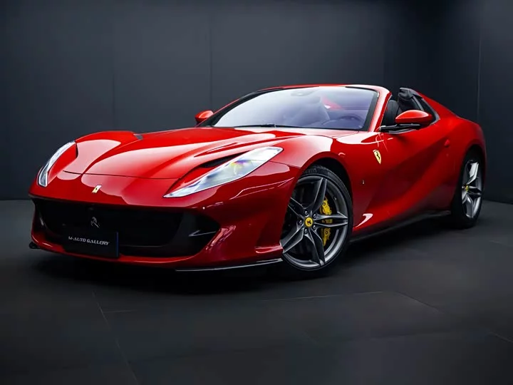 ferrari 812
