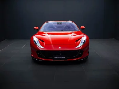 ferrari 812