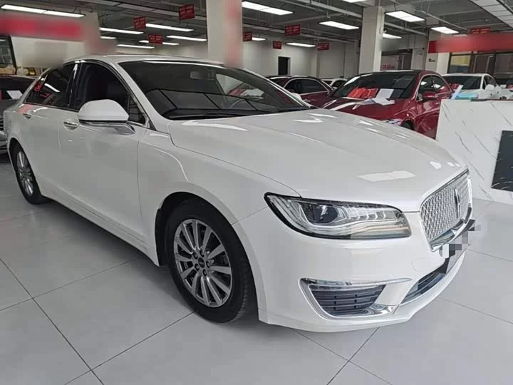 Lincoln MKZ