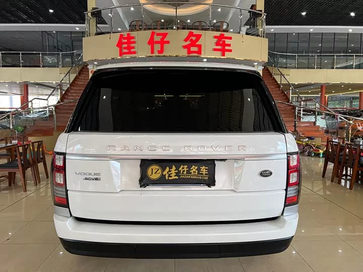 Land Rover range rover