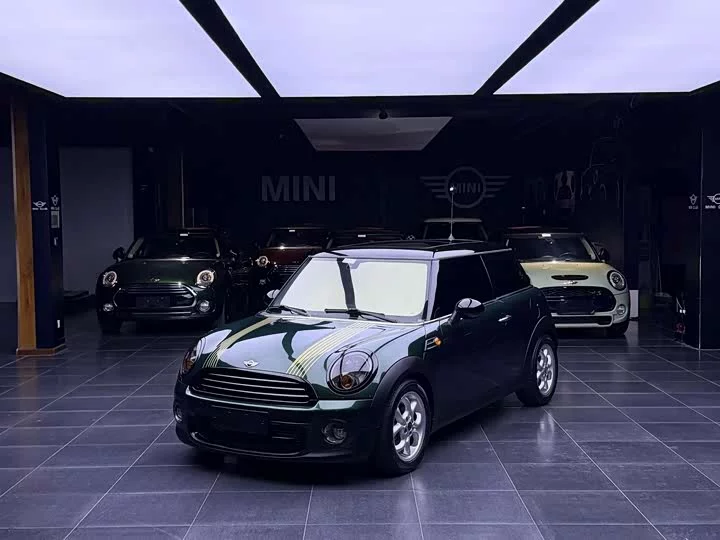 MINI 