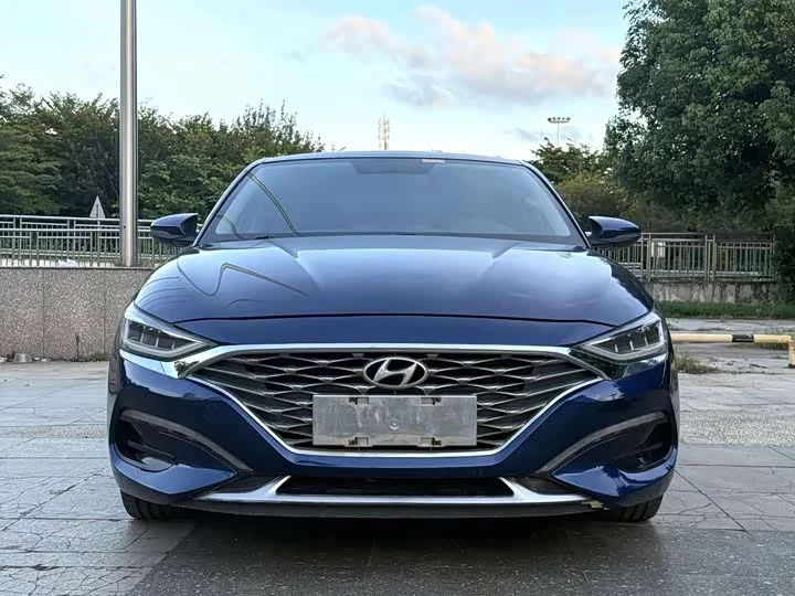 Hyundai Festa