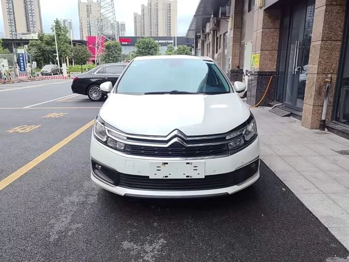 Citroën C4L