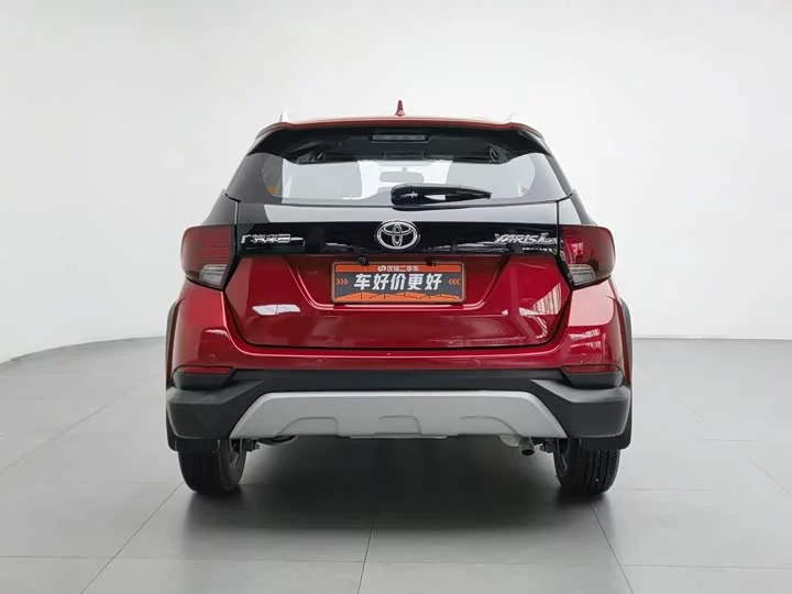 Toyota Yaris L