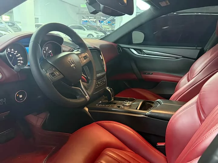 Maserati Ghibli