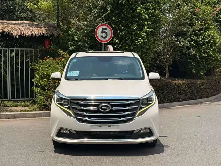 GAC Trumpchi M8
