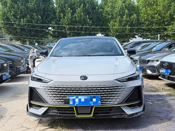 Changan UNI-V