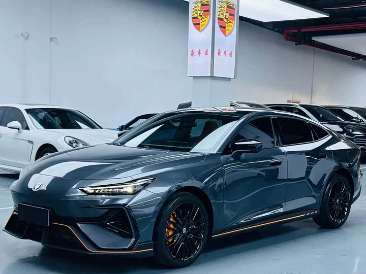 Changan UNI-V