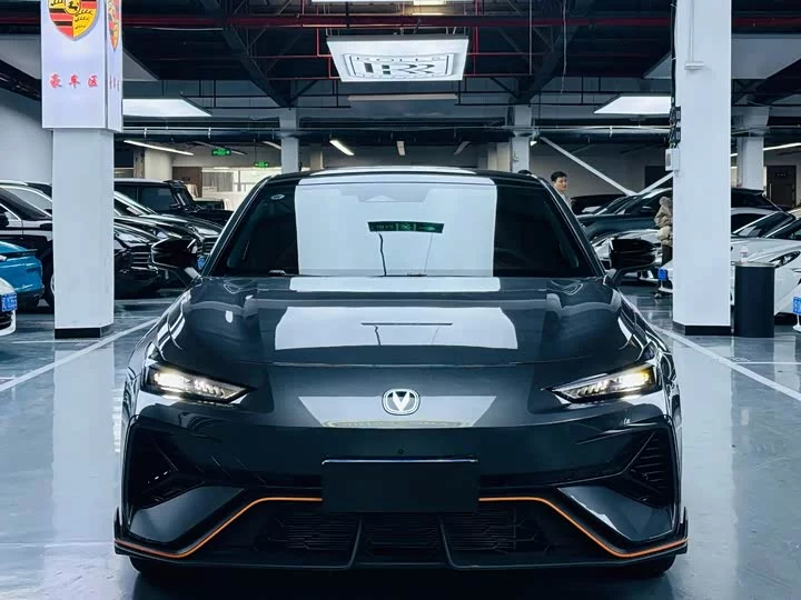 Changan UNI-V