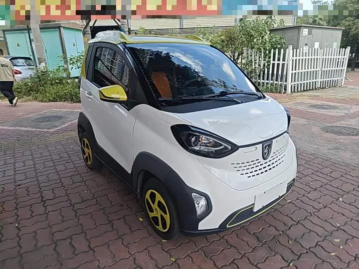 Baojun E100