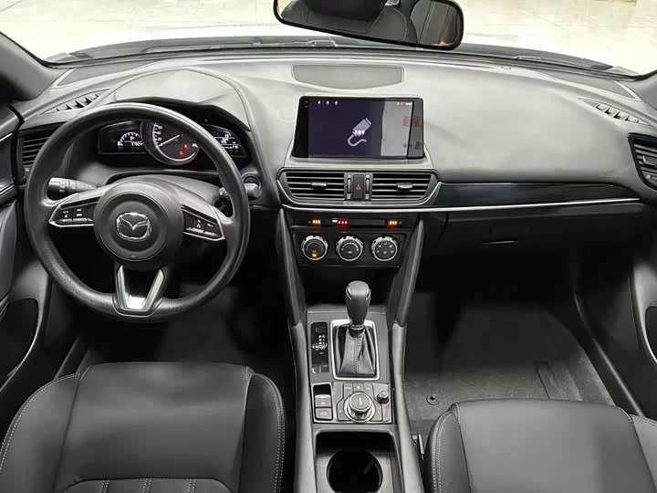 Mazda CX-4