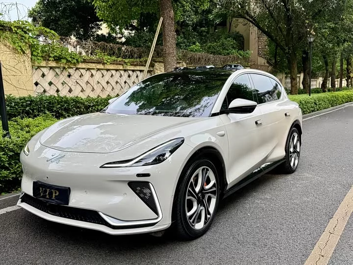 Zhiji LS7