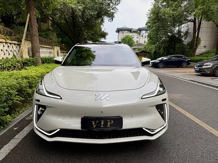 Zhiji LS7