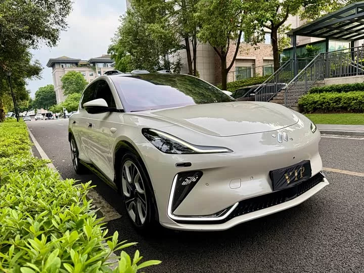 Zhiji LS7