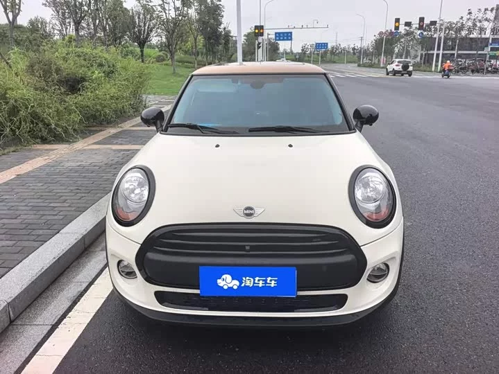 MINI 