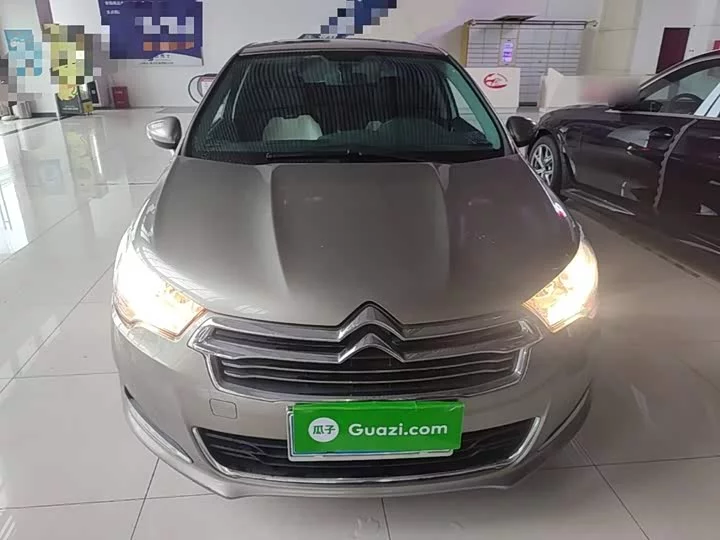 Citroën C4L