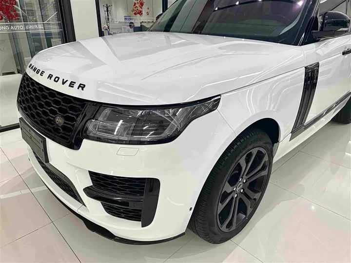 Land Rover range rover