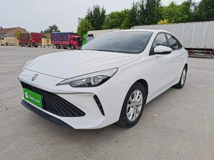 Roewe i5