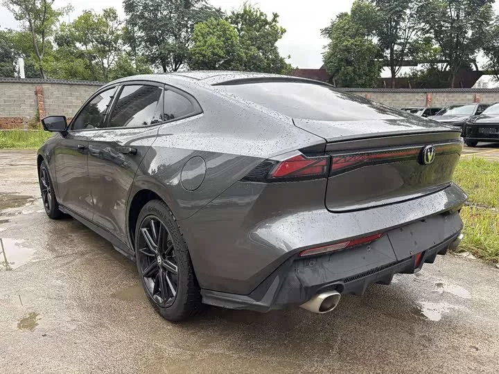 Changan UNI-V