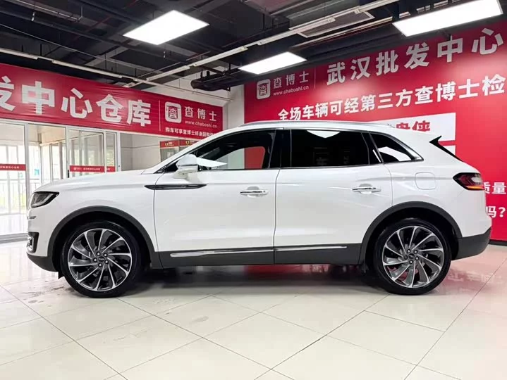 Lincoln Voyager