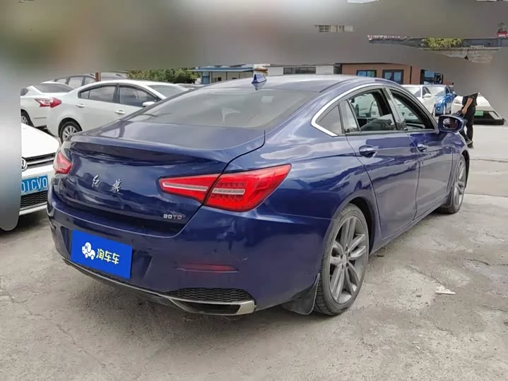 Hongqi H5