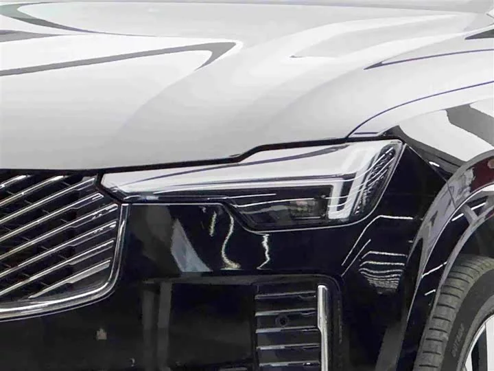 Volvo XC90 Plug-in Hybrid