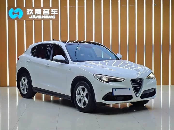 alfa romeo Stelvio