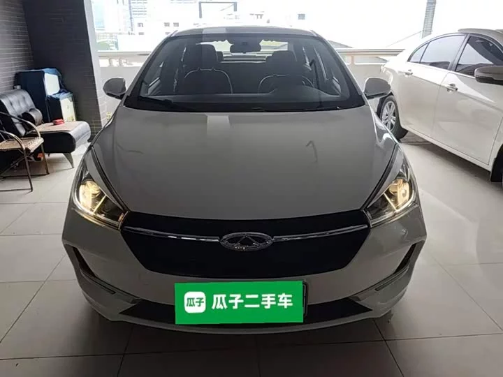 Chery Arrizo 5