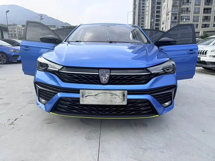 Roewe i5