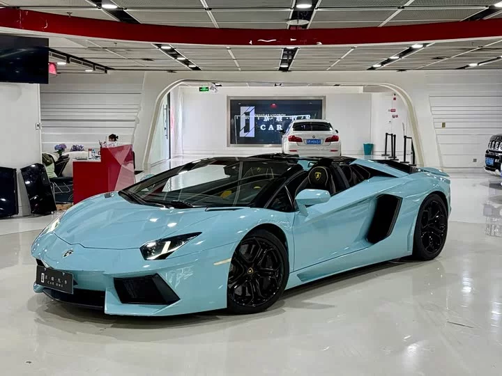 Lamborghini Aventador