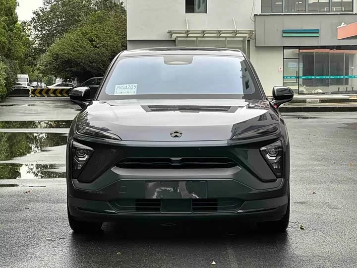NIO EC6