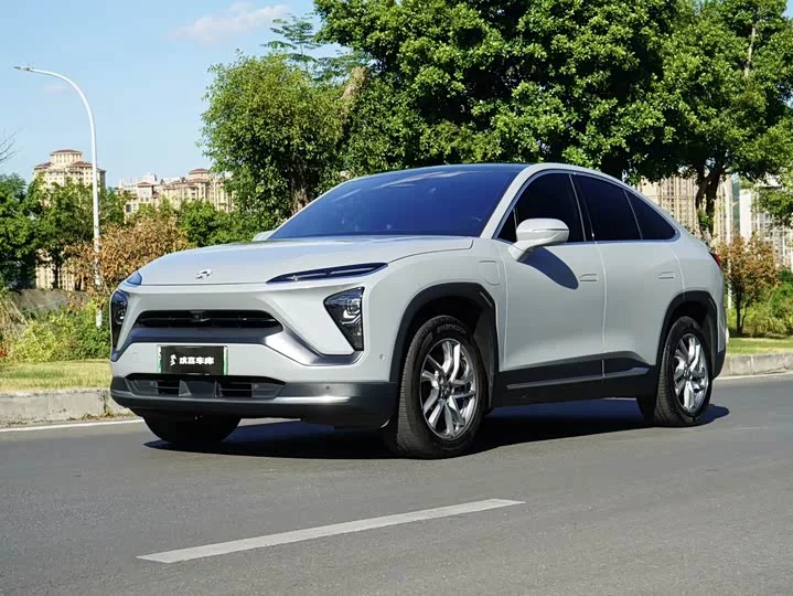 NIO EC6