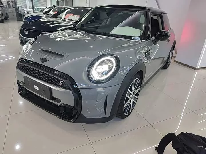 MINI 