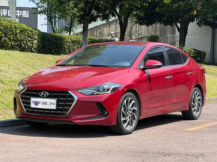 Hyundai lead