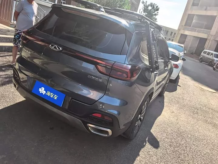 Chery Tiggo 8