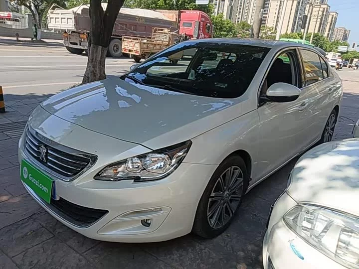 Peugeot 408