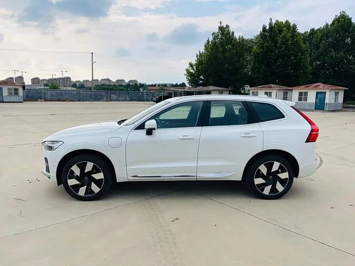 Volvo XC60 Plug-in Hybrid