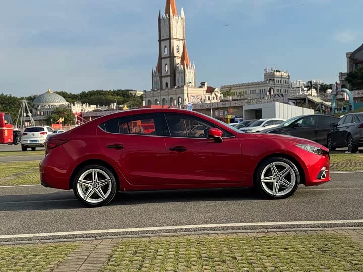 Mazda 3