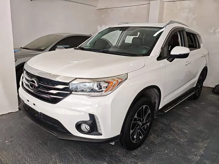 GAC Trumpchi GS4