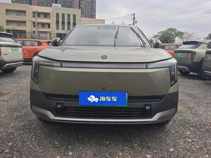 Dongfeng Nano 06