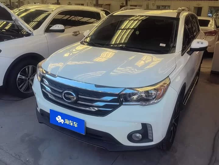 GAC Trumpchi GS4