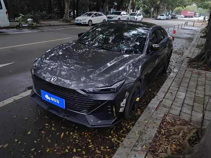 Changan UNI-V