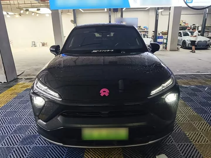 NIO EC6