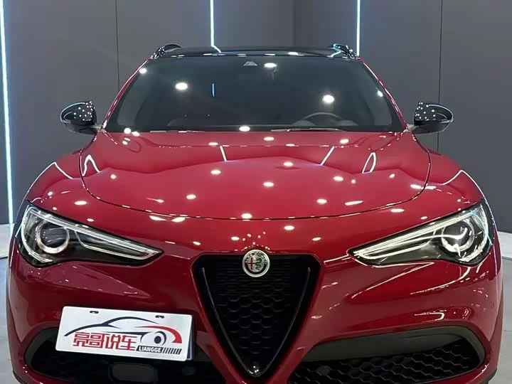 alfa romeo Stelvio
