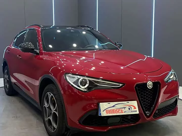 alfa romeo Stelvio