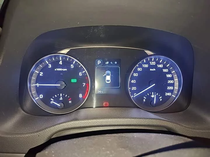 Hyundai lead