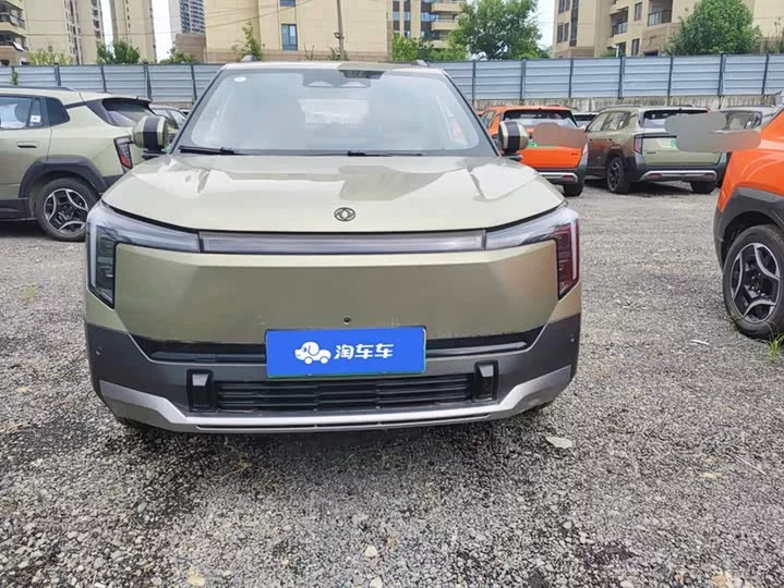 Dongfeng Nano 06