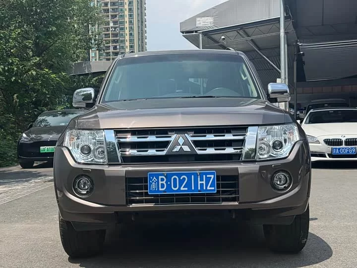 Mitsubishi Pajero